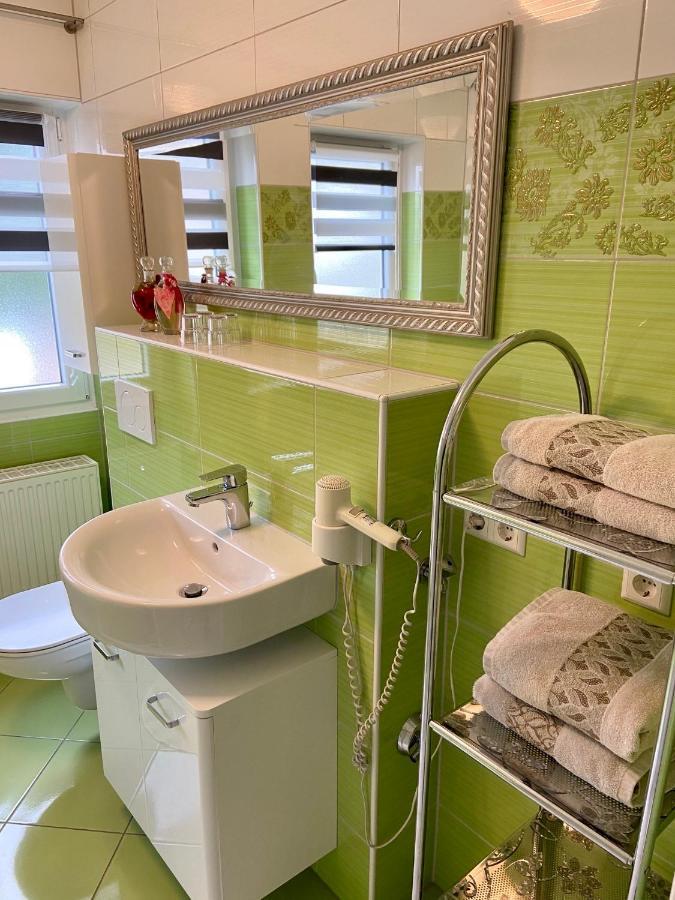 Ferienwohnung Kuhn เอทเทนไฮม์ ภายนอก รูปภาพ